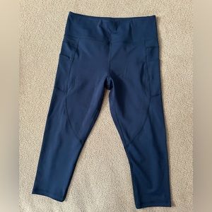ZYIA Navy Light n Tight Capri Leggings 20” size 12 NEW without tags never worn